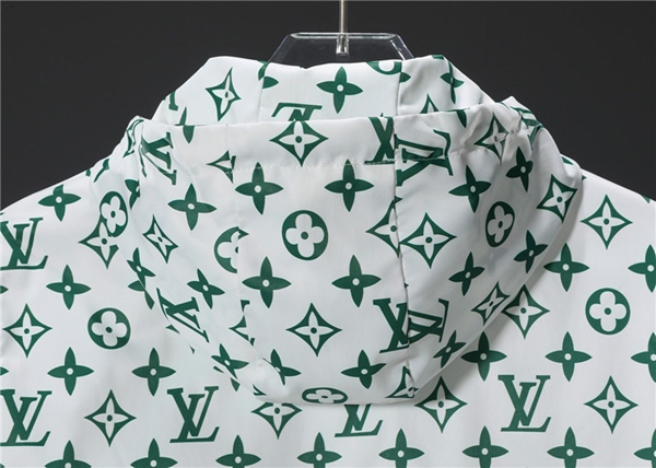 ブランドジャケット側面デザイン